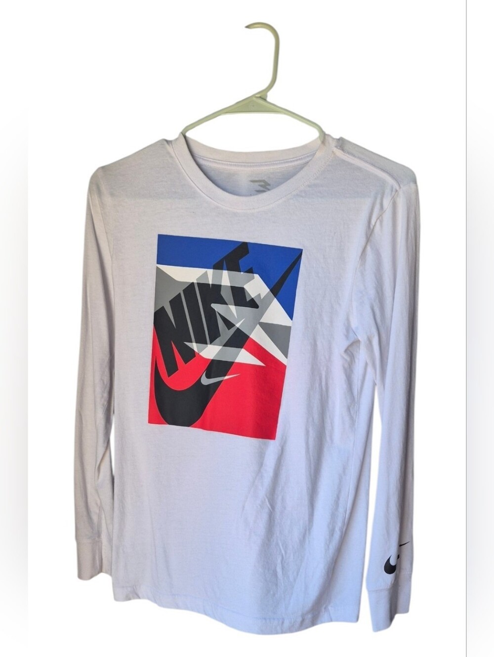Nike Red White Blue Long Sleeve Graphic Tee Sz 12-13